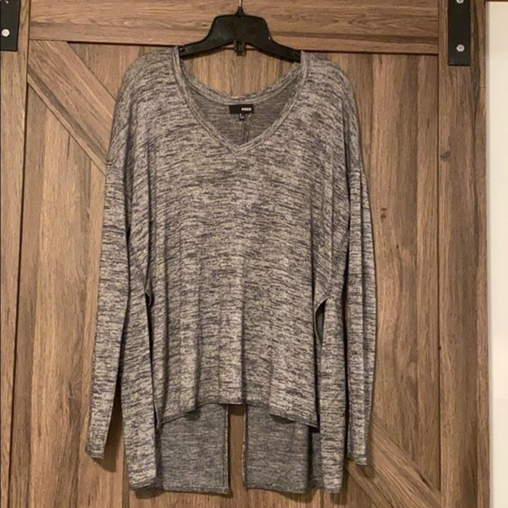 Wilfred Open Back‎ Long Sleeve